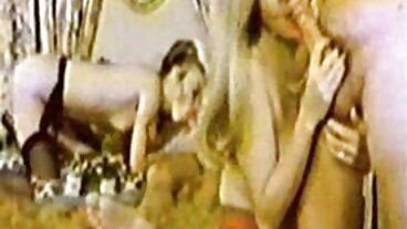 ব্রাটি সিস: আমি ঘটনাক্রমে পর্নএইচডি উইথেজে ভালোবাসা দিবসে আমার বাংলা চুদা চুদি দেখবো সৎ ভাইকে চুদলাম